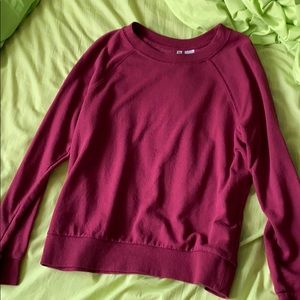 H&M Maroon crew top
